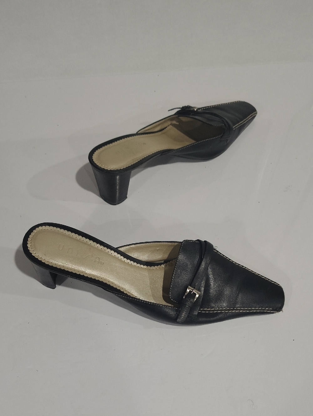 UNISA Women's Black Leather Mule Slides with Square Toe Size 8.5